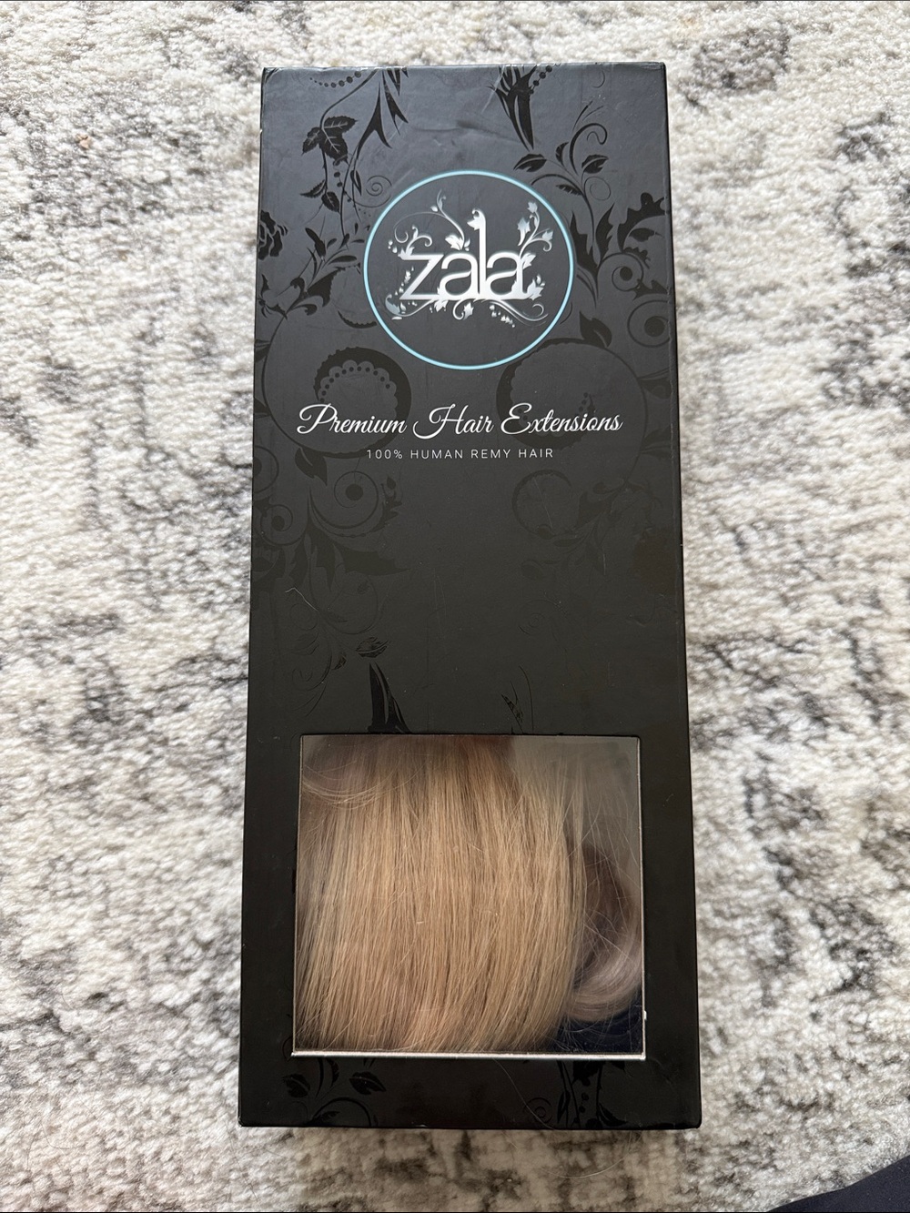 ZALA (now LUXY) HUMAN PONYTAIL CLIP IN HAIR EXTENSIONS - 22in - Champagne Blonde